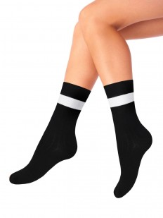 Женские черные хлопковые носки с белой полоской