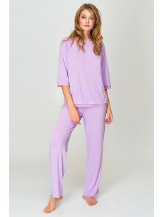 Лавандовая женская пижама с брюками и свободным топом
