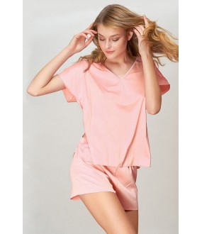 Атласная пудровая женская пижама с шортами и футболкой
