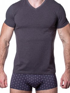 Серая мужская футболка из хлопка с треугольным вырезом