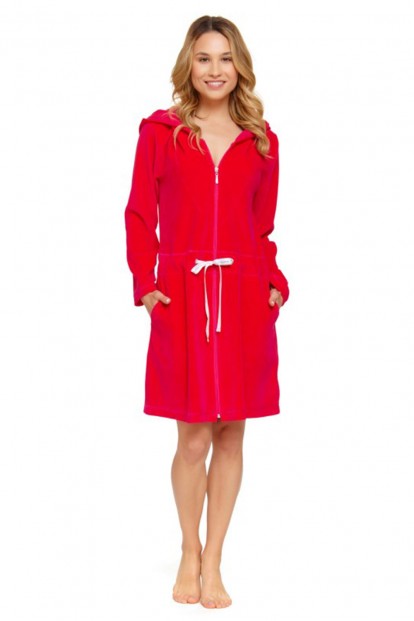 Женский красный хлопковый халат на молнии с капюшоном  Doctor nap swo.1008 viva  - фото 1