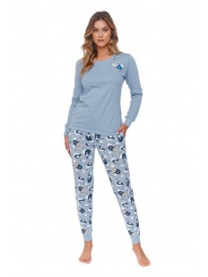 Голубая женская пижама с брюками и кофтой