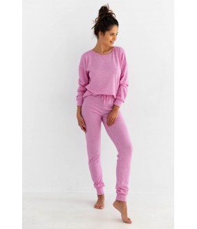 Розовая женская пижама с брюками