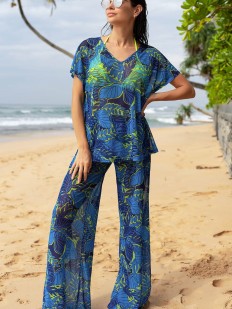 Пляжный женский костюм с брюками и блузой