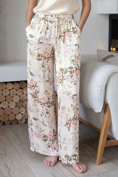 Женские шелковые широкие брюки прямого кроя с растительным рисунком Mia-amore Amely 5045 - фото 1
