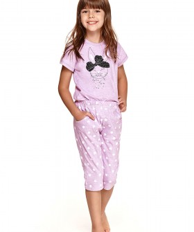 Розовая трикотажная пижама для девочки с бриджами