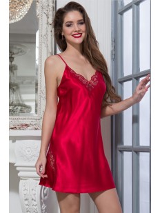 Красная атласная женская сорочка с кружевными вставками
