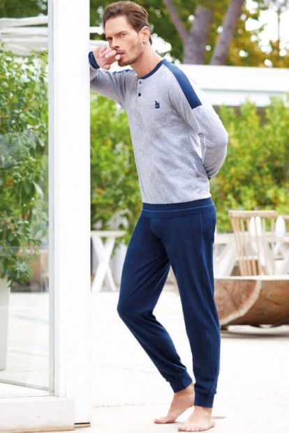 Мужская трикотажная пижама с брюками Enrico coveri Ep1002 homewear - фото 1