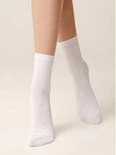 Классические женские носки без рисунка
