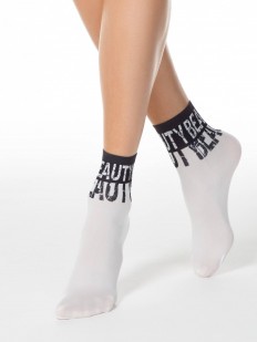 Женские носки с контрастной надписью BEAUTY