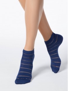 Короткие женские носки с просветными полосками