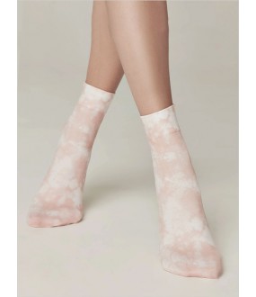 Светло-розовые женские носки 70 ден с размытым рисунком 
