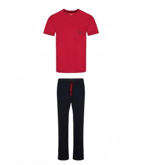 Хлопковая мужская пижама со штанами и красной футболкой