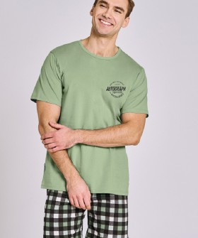 Хлопковый пижамный комплект из шорт и футболки
