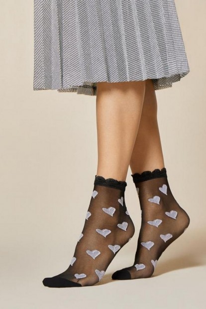 Женские капроновые носки с сердечками Fiore 1054/G LULLABY 20 den - фото 1