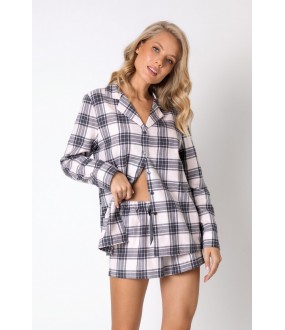 Женская теплая и мягкая пижама с шортами 