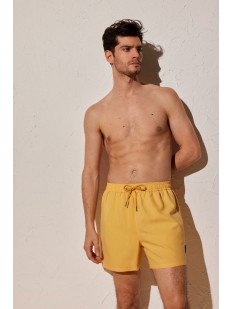 Мужские пляжные шорты желтого цвета