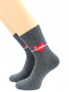 Шерстяные женские носки с сердечками и надписью LOVE