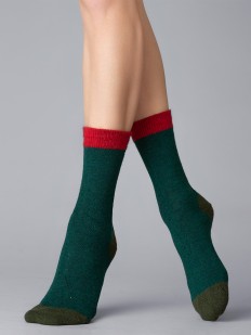 Теплые носки темно-зеленого цвета