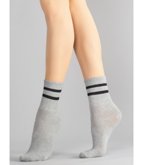 Классические женские носки с двумя полосками на голени