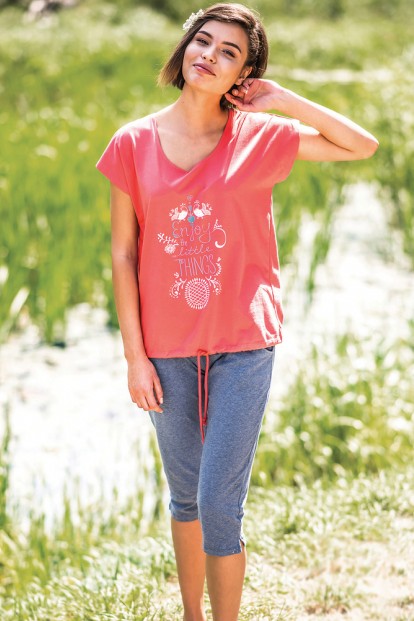 Женская хлопковая летняя пижама с бриджами и коралловой футболкой Key LNS 784 - фото 1